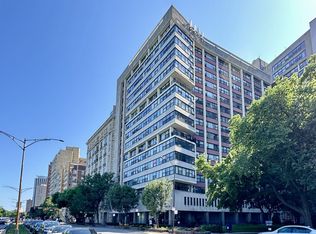 3410 N Lake Shore Dr #F13, Chicago, IL 60657