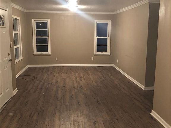 2nd image of 503 S 6th St