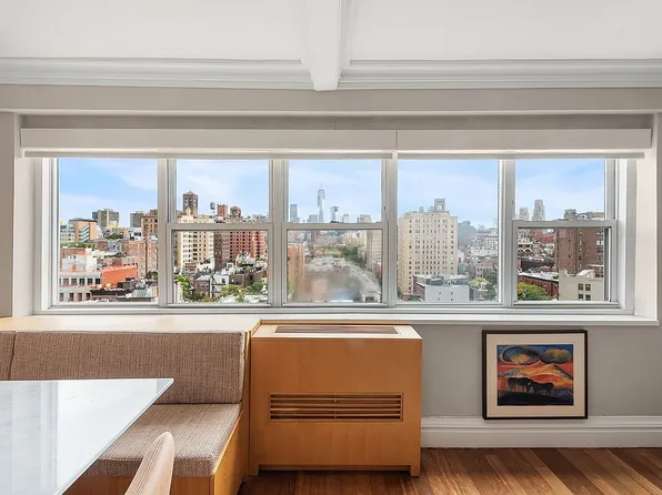 69 W 9th St #Penthouse B, New York, NY 10011