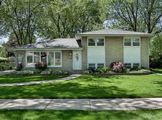 214 Michael Mnr, Glenview, IL 60025