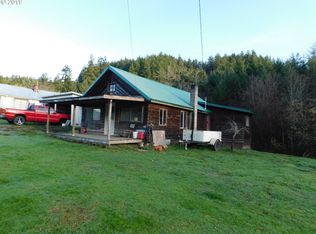 98448 Carla Ln, Myrtle Point, OR 97458