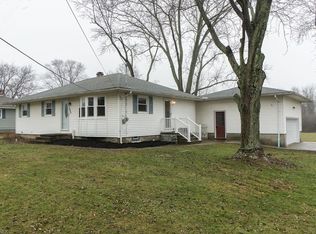 1226 Blueberry Hill Dr, Brunswick, OH 44212