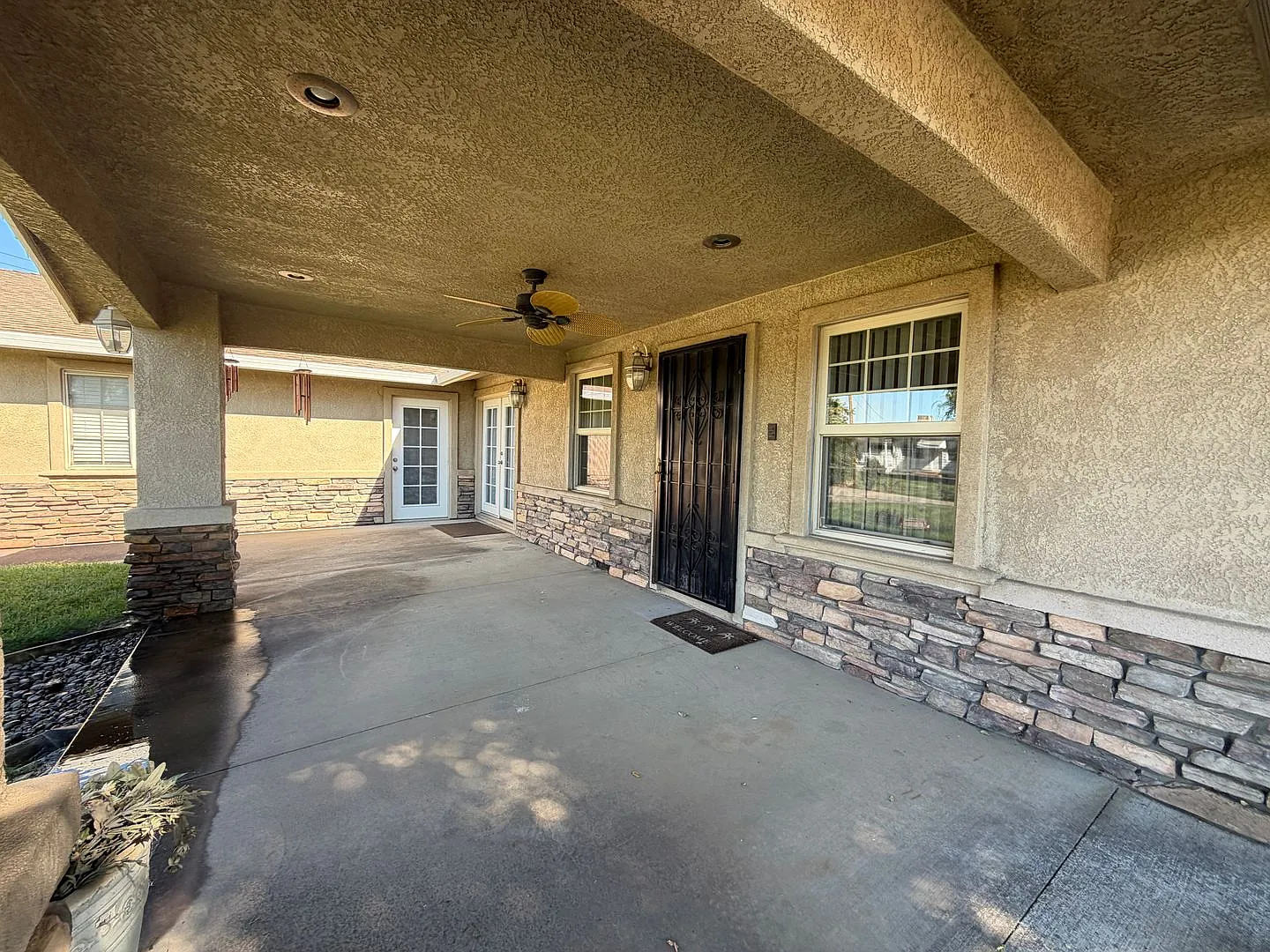 3 bed/ 1 ba house -S Yuba City — Photo 2