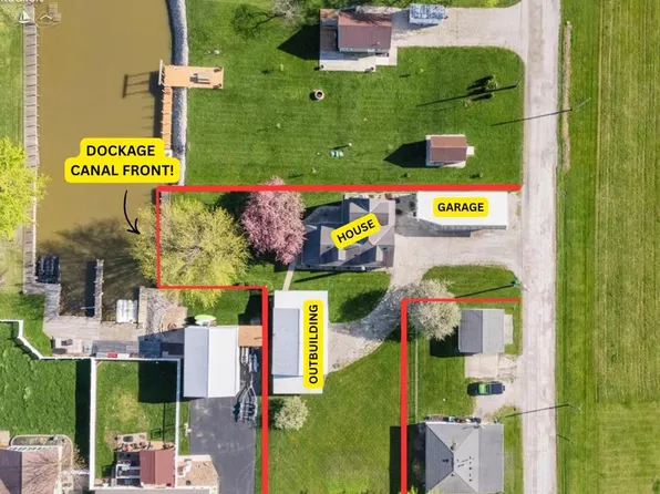 91 S Nancy Dr, Port Clinton, OH 43452