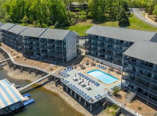 5655 Heron Bay #D-101, Osage Beach, MO 65065