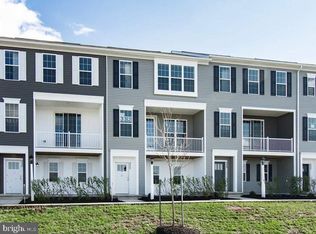 1414 Market House Ln, Mechanicsburg, PA 17055