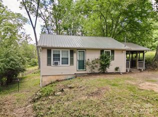 85 Sandy Flat Mountain Rd, Fletcher, NC 28732