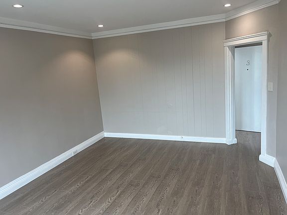 4th image of 4722 Balboa St APT 3