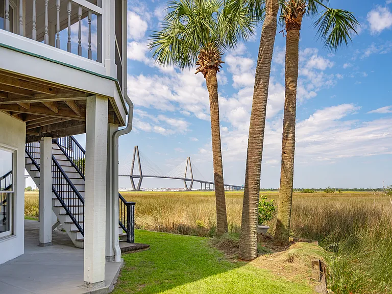 835 Bridge Point Cir — Photo 41