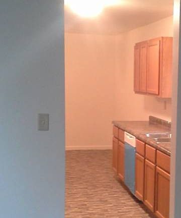 5th image of 7432 Noble St