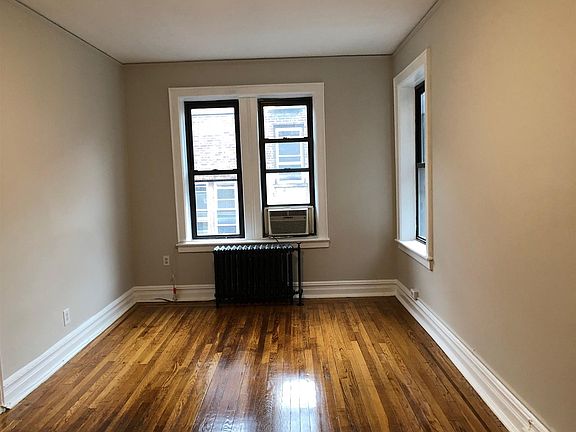 5th image of 56 Glenwood Ave APT 57