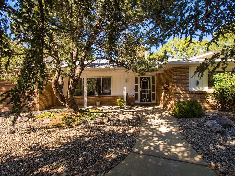 1st image of 6503 Arroyo Del Oso Ave NE