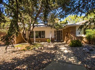 6503 Arroyo Del Oso Ave NE, Albuquerque, NM 87109