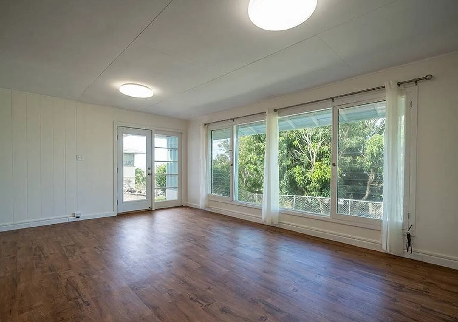 3BR/2BA in Aiea Heights — Photo 2