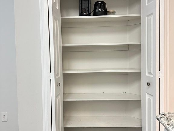 5th image of 9138 Mount Arlington Ct