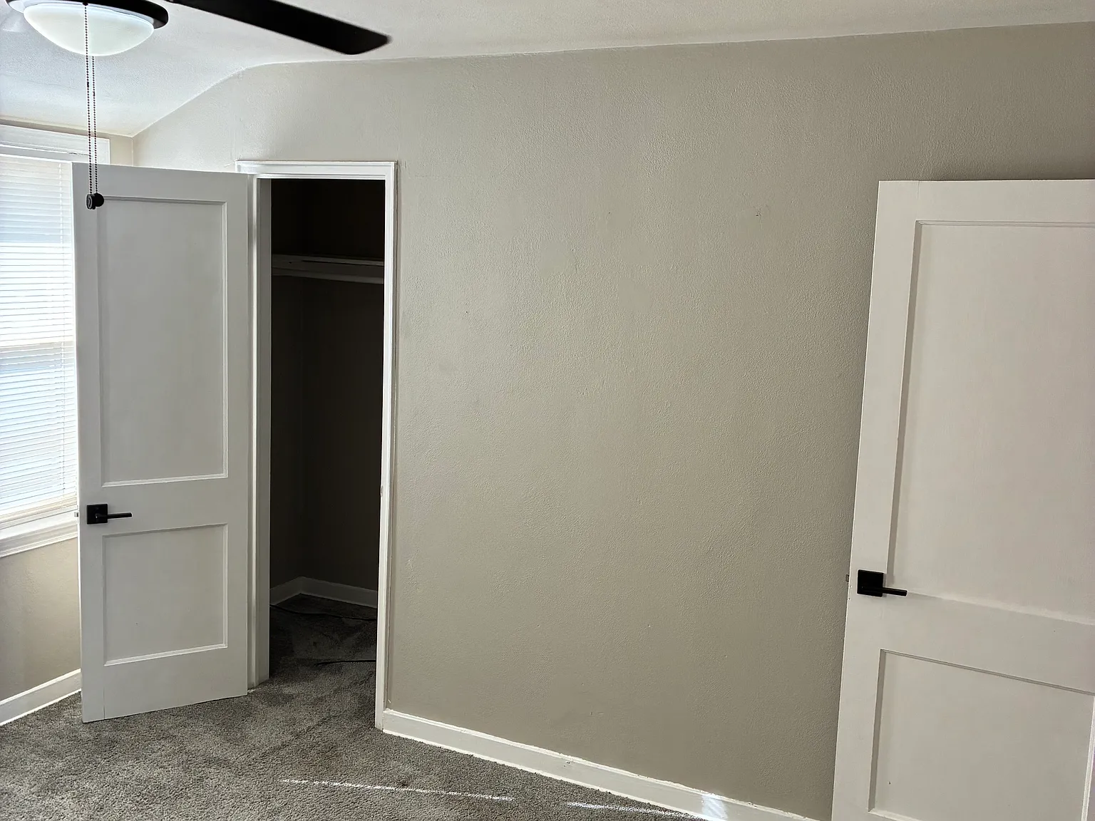 2 bed, 1200 sqft, $1,595 — Photo 3