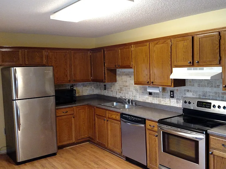 549 Wade Rd SE — Photo 9