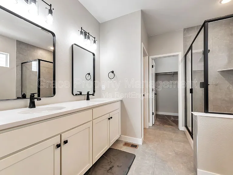4751 Ambrose Pl — Photo 16