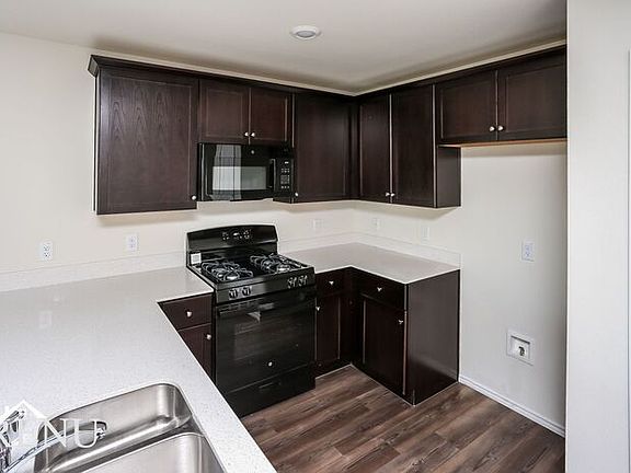 2nd image of 4101 Wintergreen Dr