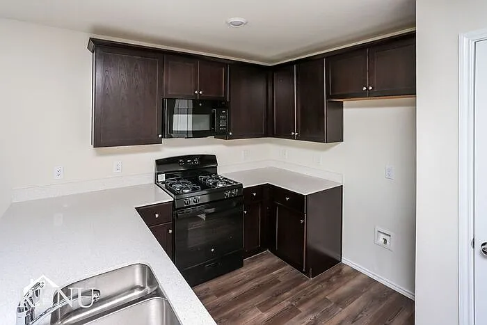 Building Photo - 4101 Wintergreen Dr