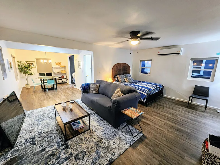 2074 Newton Ave #A — Photo 6