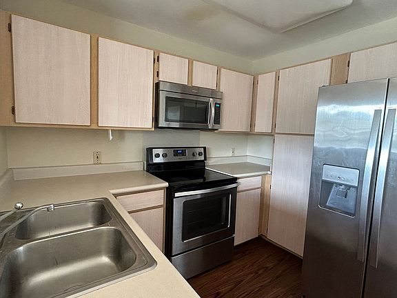 3rd image of 95-1031 Koolani Dr APT 76
