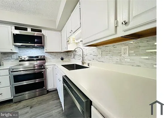 51 Chins Ct — Photo 9