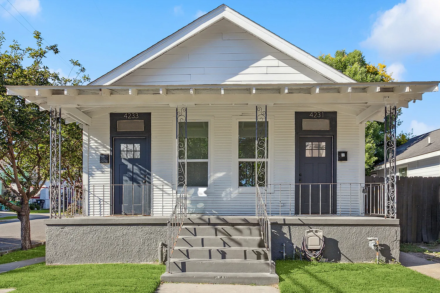 4233 S Tonti Street — Photo 4