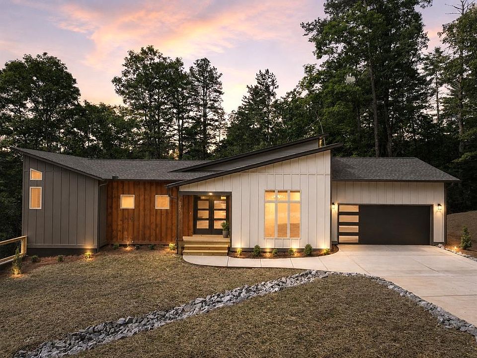 1st image of 257 Gallery Ct