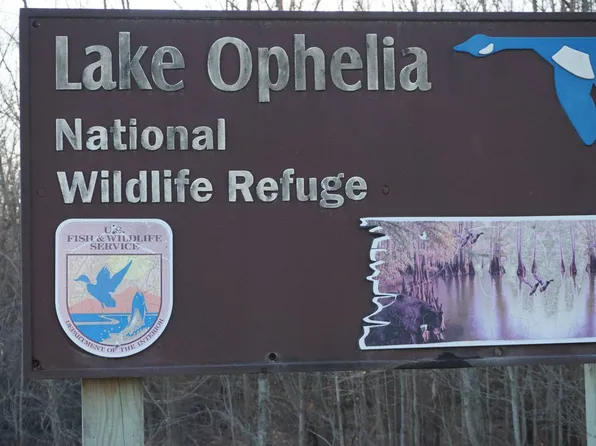 5090 Lake Long Rd, Marksville, LA 71351