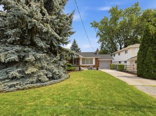 4 Corbett Ave, Saint Catharines, ON L2N5M4