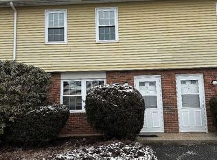 252 West St APT 5, Amherst, MA 01002