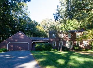 10 Whipple Rd, South Hamilton, MA 01982