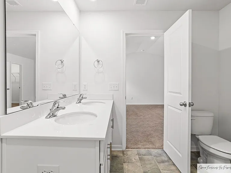 568 Stone Hollow Dr — Photo 28