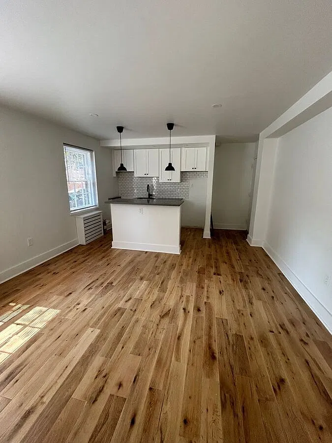 736 N Ter — Photo 2