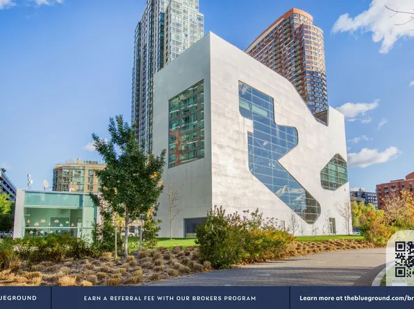 4-75 48th Avenue image 39 of 45