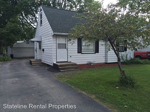 2nd image of 4614 Illinois St