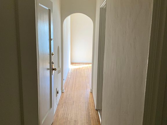 3rd image of 448 N Sierra Bonita Ave #8