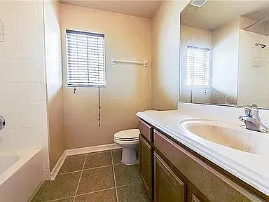 1475 Salisbury Dr — Photo 36