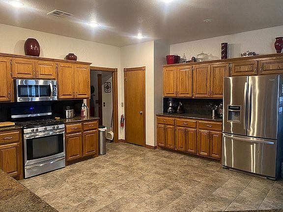 2nd image of 31525 S Highway 48