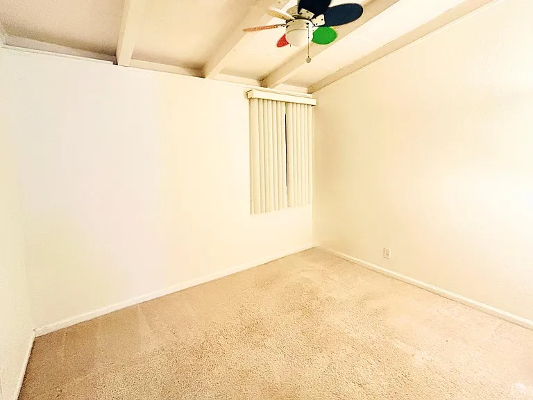618 Lakewood Dr — Photo 6