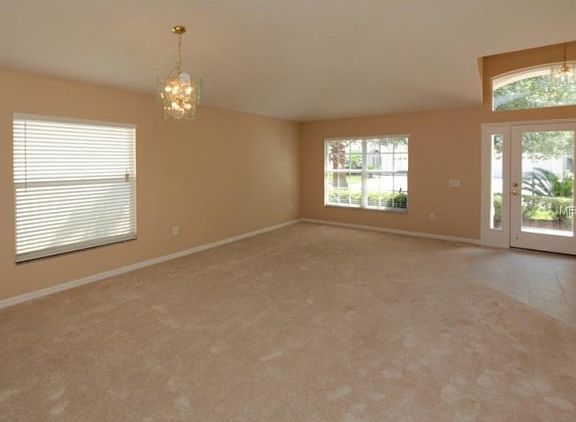 4th image of 10423 Lucaya Dr