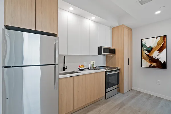 Rented by Nest Seekers International | media 7