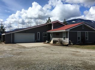 17721 Sullivan Lake Rd, Metaline Falls, WA 99153