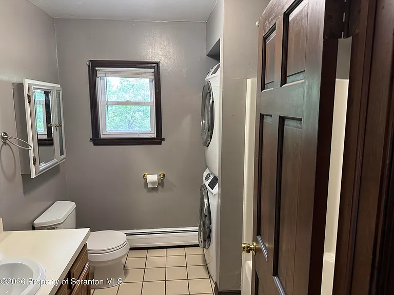23 E Mountain Rd #A — Photo 8