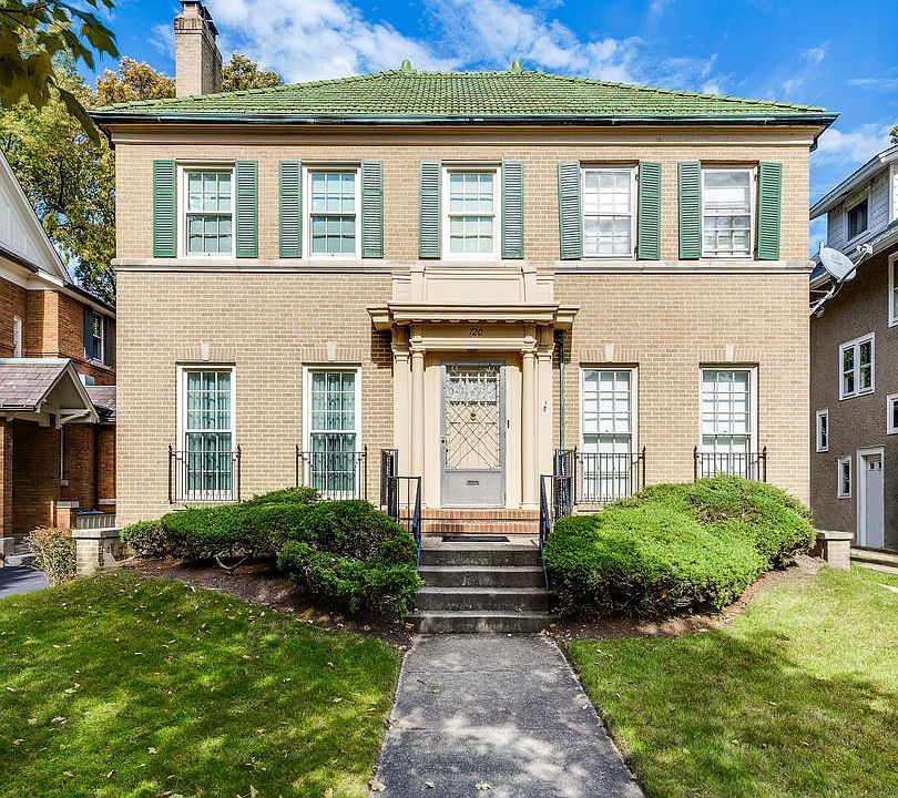 1st image of 720 Greenwood Ave