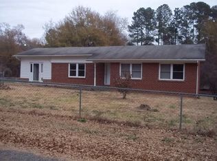 127 Lucas Ln, Mooresboro, NC 28114
