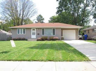 1712 N Meade St, Appleton, WI 54911
