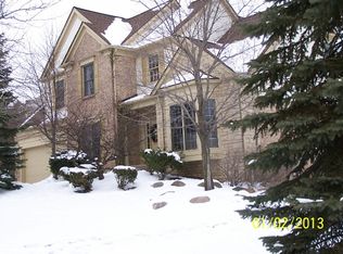 1668 Devonwood Dr, Rochester Hills, MI 48306