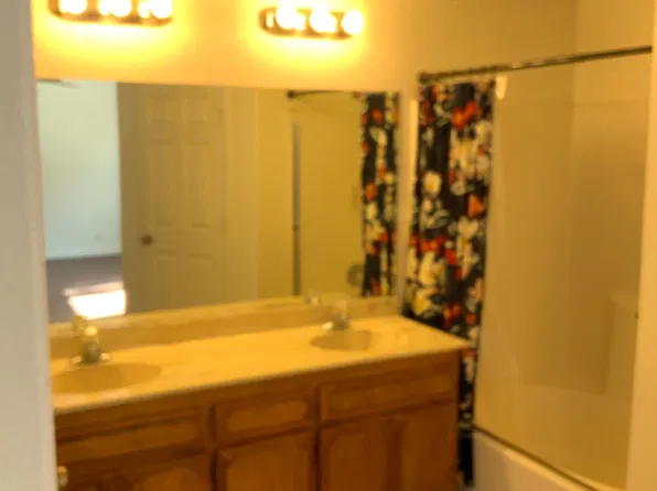 (undisclosed Address), Phelan, CA 92371
